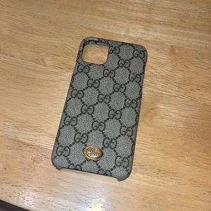 Gucci iPhone case pro
